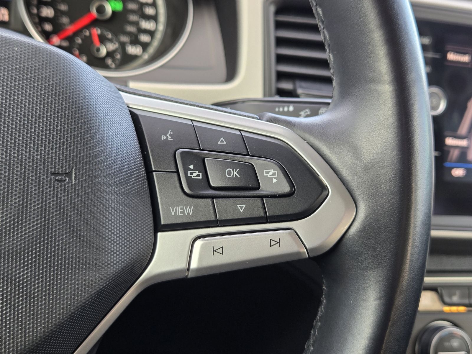 2021 Volkswagen Atlas 3.6L V6 SE w/Technology