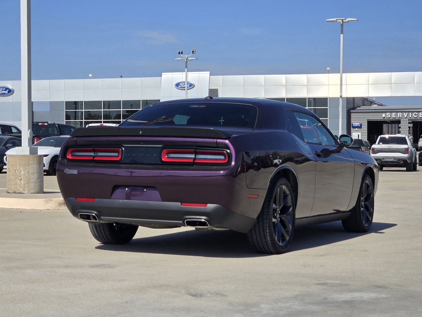 2022 Dodge Challenger SXT