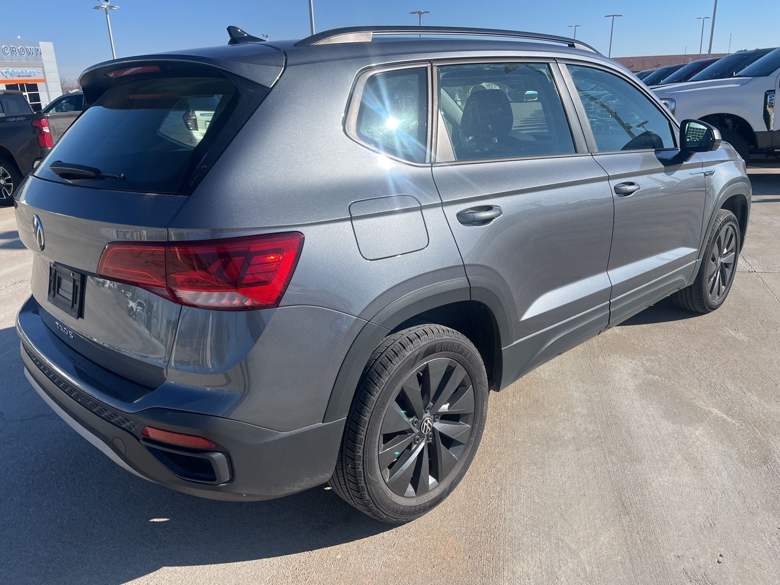 2024 Volkswagen Taos 1.5T S