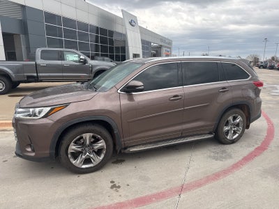 2019 Toyota Highlander Limited Platinum