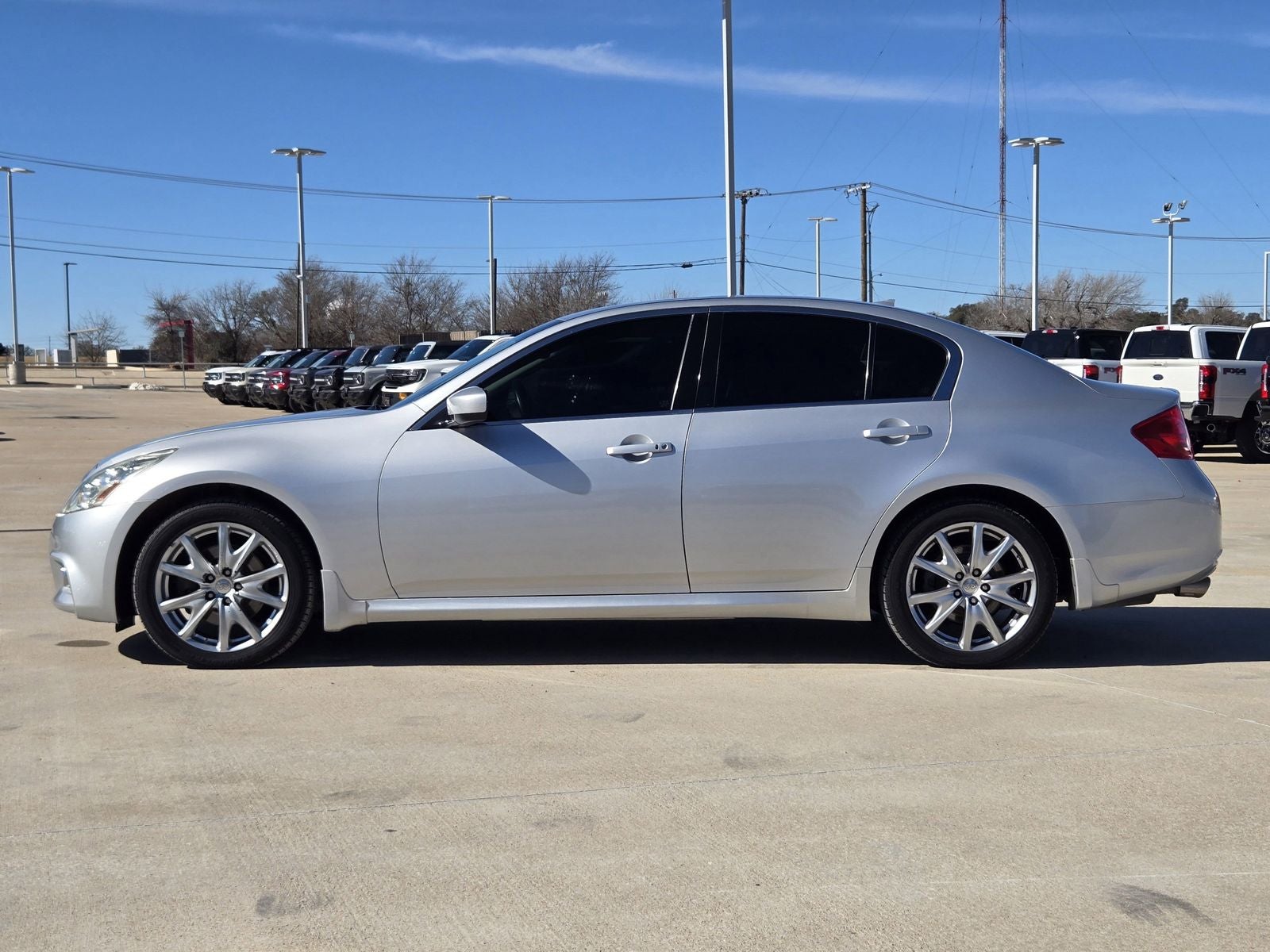2012 INFINITI G37 X
