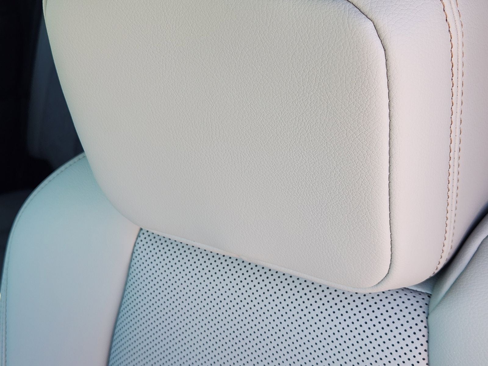 2026 Toyota Tacoma i-FORCE MAX Tacoma Limited