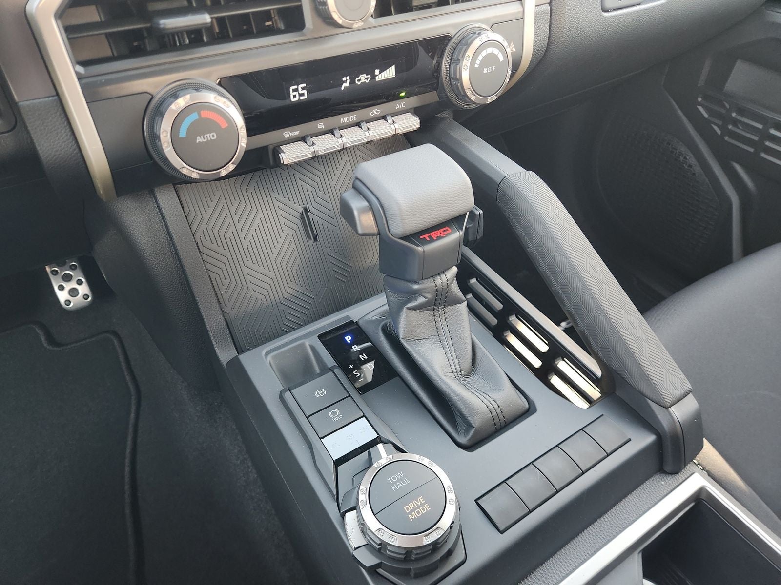 2026 Toyota Tacoma i-FORCE MAX Tacoma TRD Sport