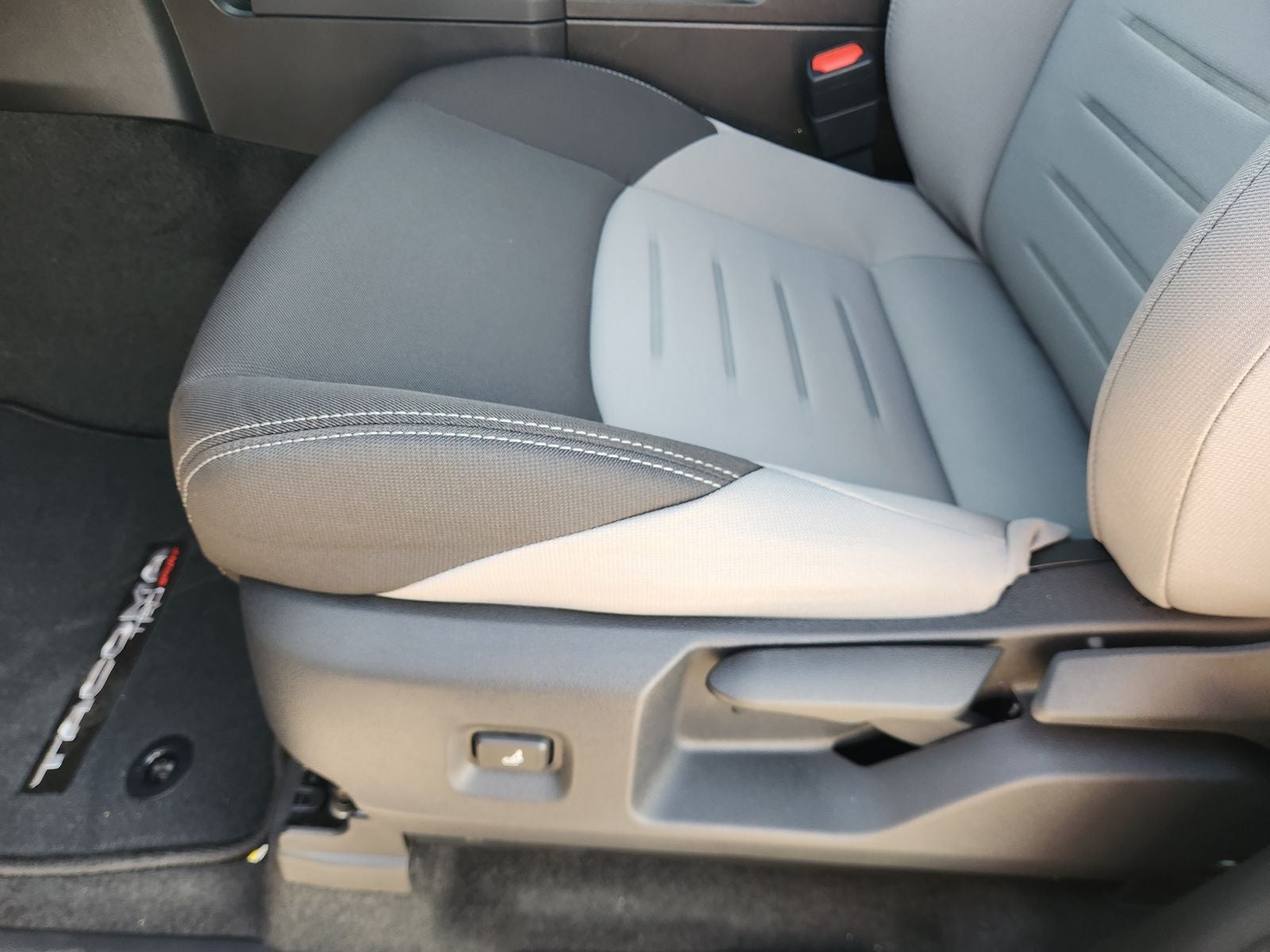 2026 Toyota Tacoma i-FORCE MAX Tacoma TRD Sport