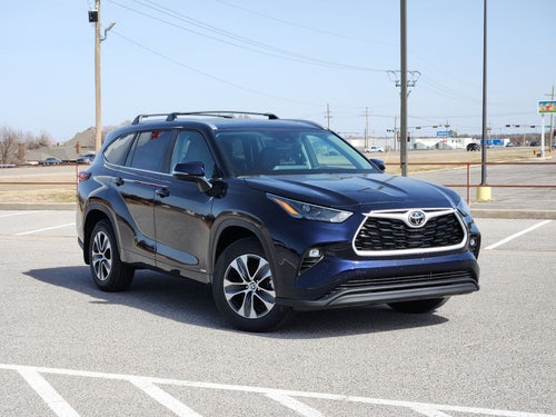 2026 Toyota Highlander Hybrid XLE