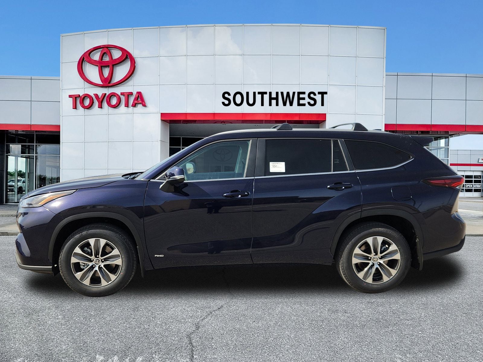 2026 Toyota Highlander Hybrid XLE