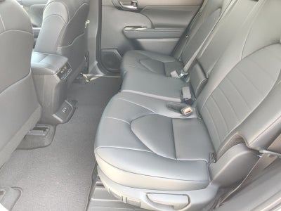2026 Toyota Highlander XLE