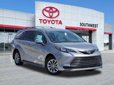 2026 Toyota Sienna LE