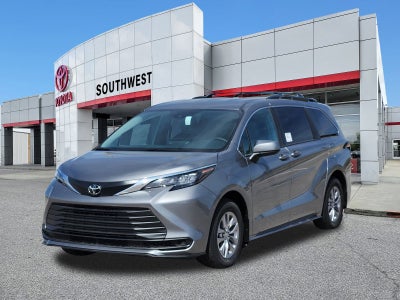 2026 Toyota Sienna LE