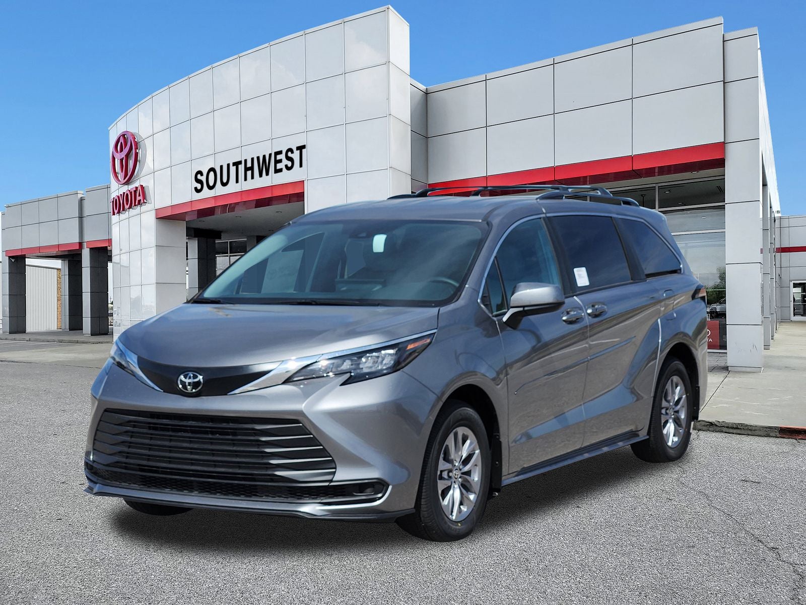 2026 Toyota Sienna LE