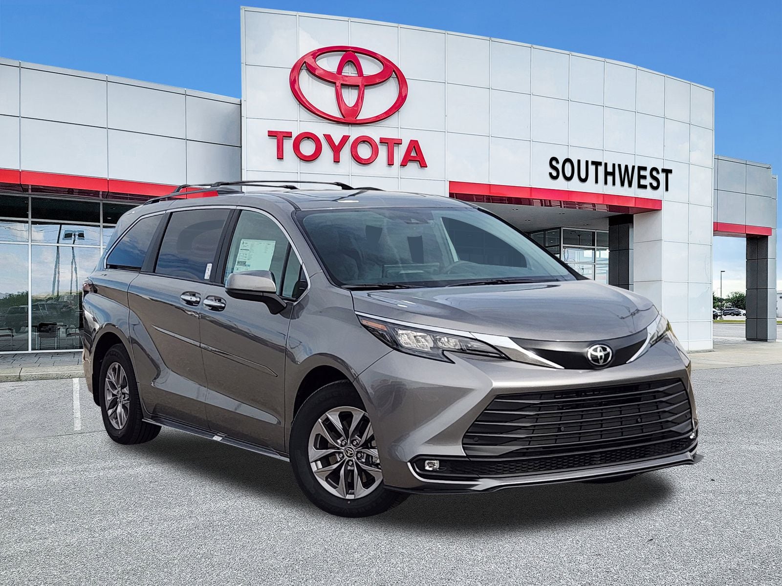 2026 Toyota Sienna XLE