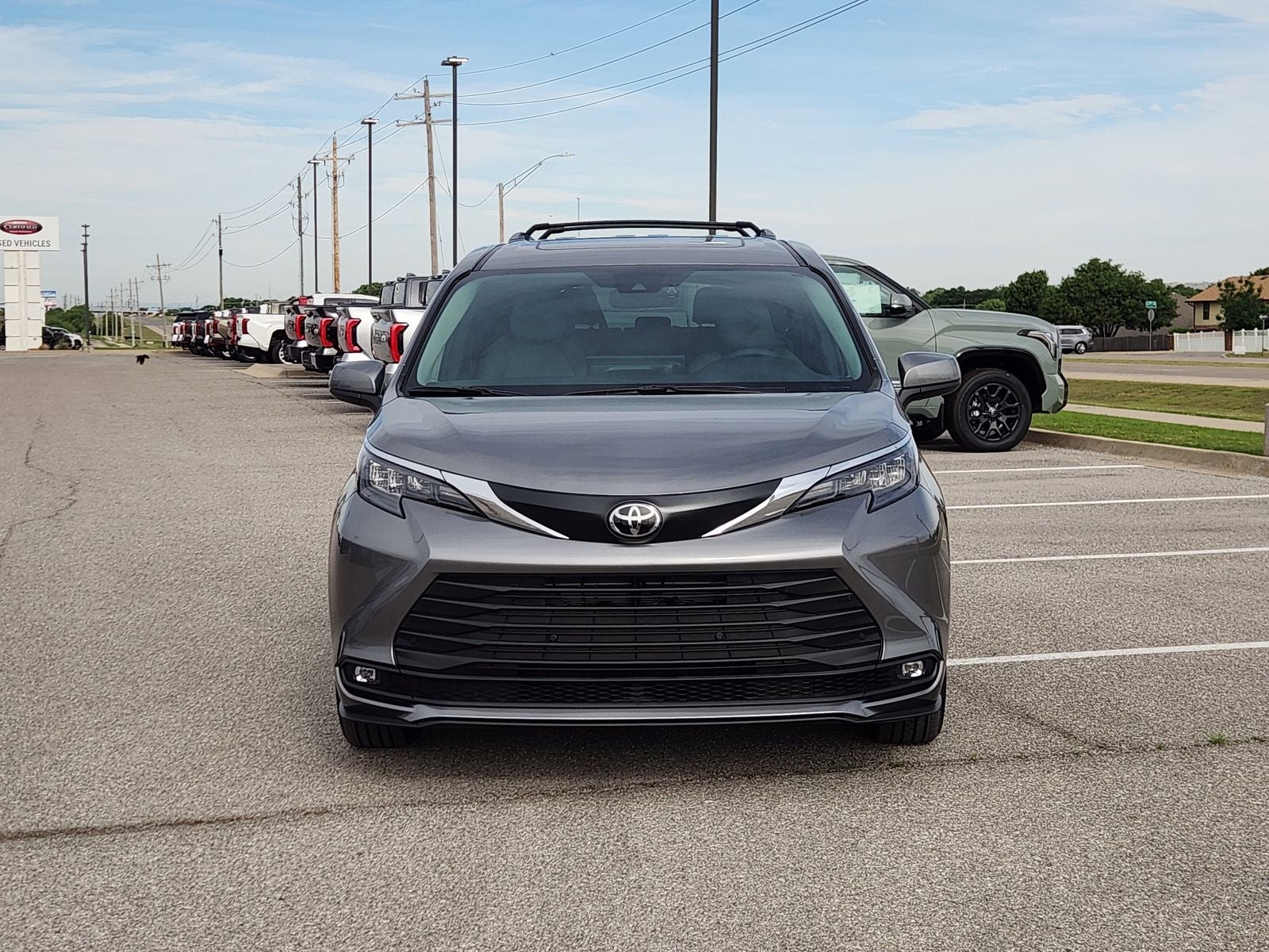 2026 Toyota Sienna XLE