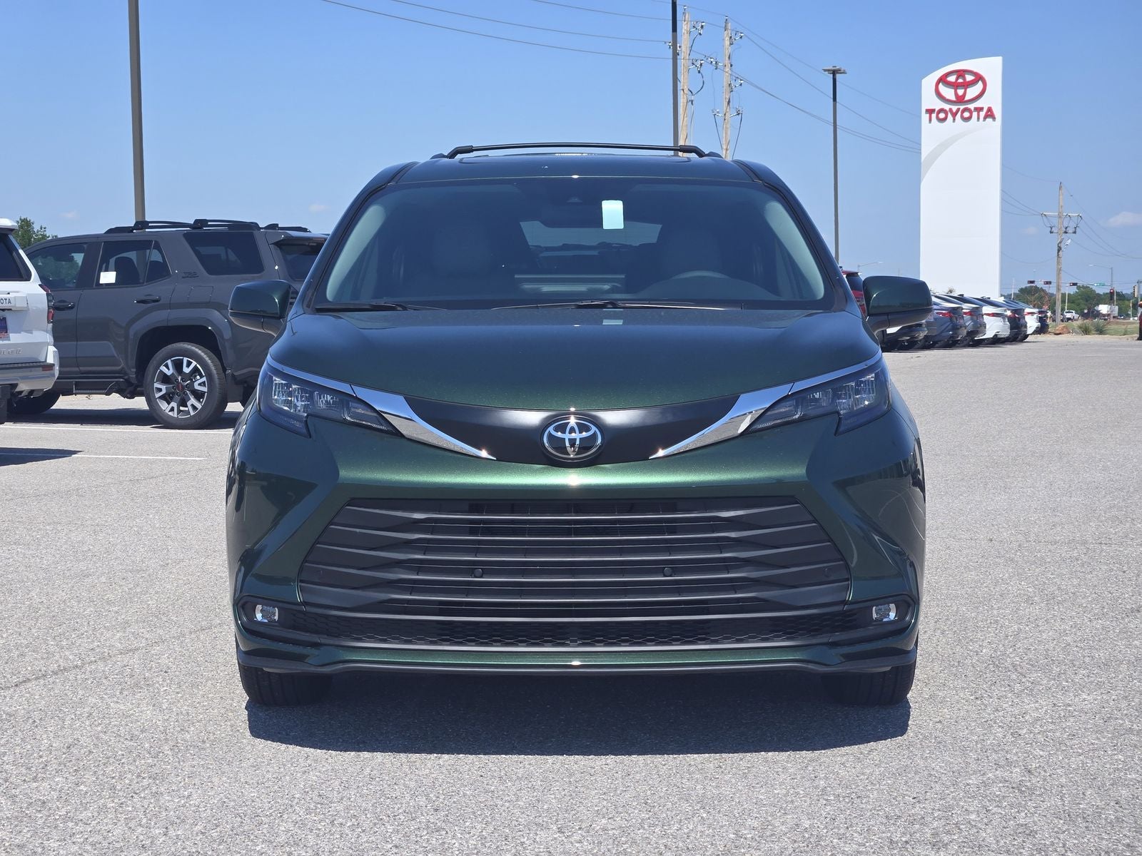 2026 Toyota Sienna XLE