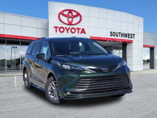 2026 Toyota Sienna XLE