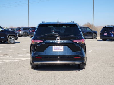 2026 Toyota Sienna Limited