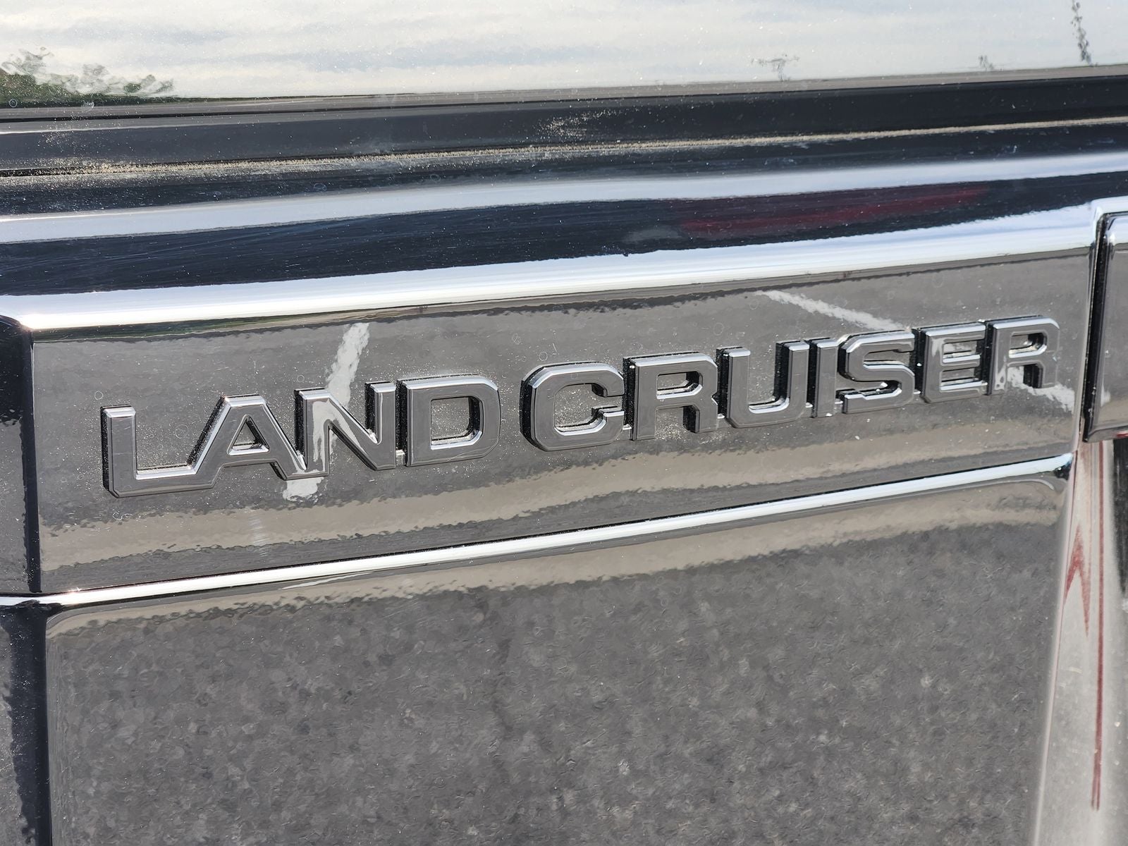 2026 Toyota Land Cruiser Base