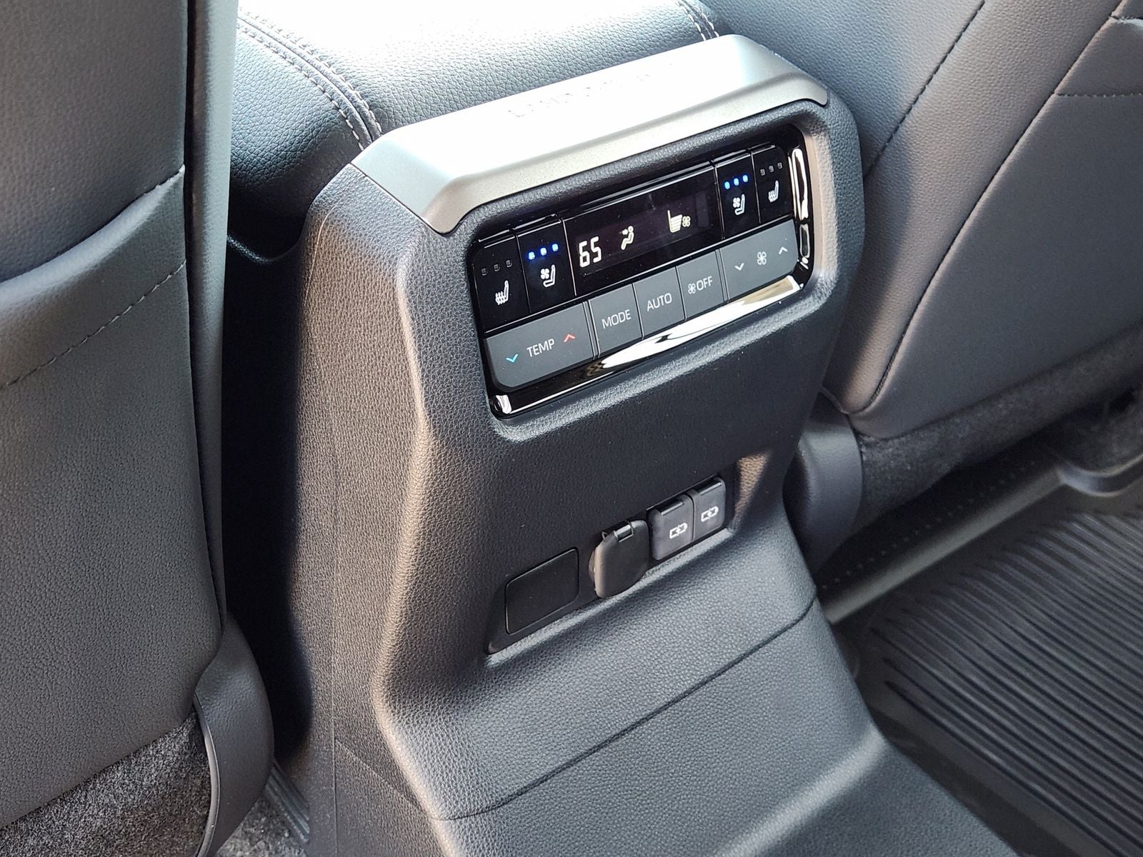 2027 Toyota Land Cruiser Base