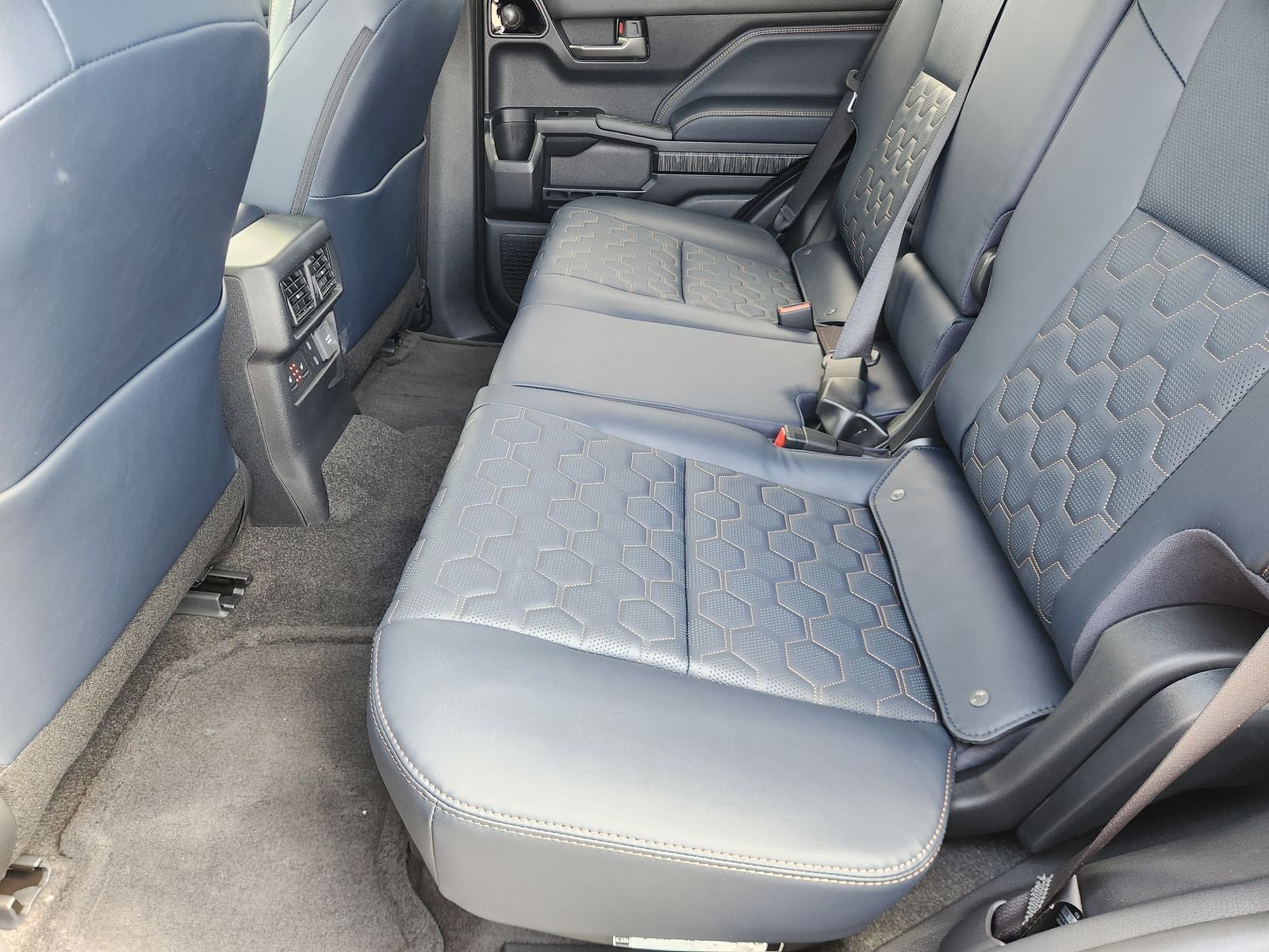 2026 Toyota 4Runner i-FORCE MAX 4Runner Platinum